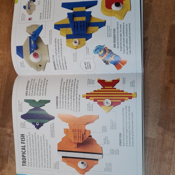 Lego Play Book Ideas to Bring Your Bricks to Life with more than 500 build ideas - Picture 8 of 8